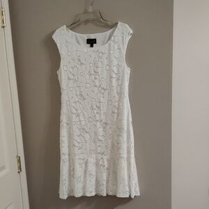 Connected Apparel White Floral Lace Midi Dress